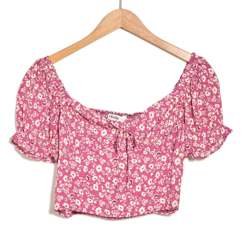 Elodie Cropped Tie Front Blouse In Berry Comb